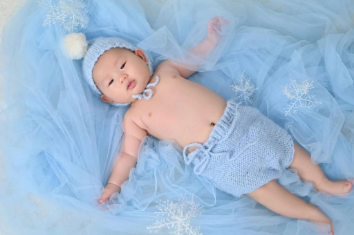 琼中怀孕肚子起小疙瘩很痒